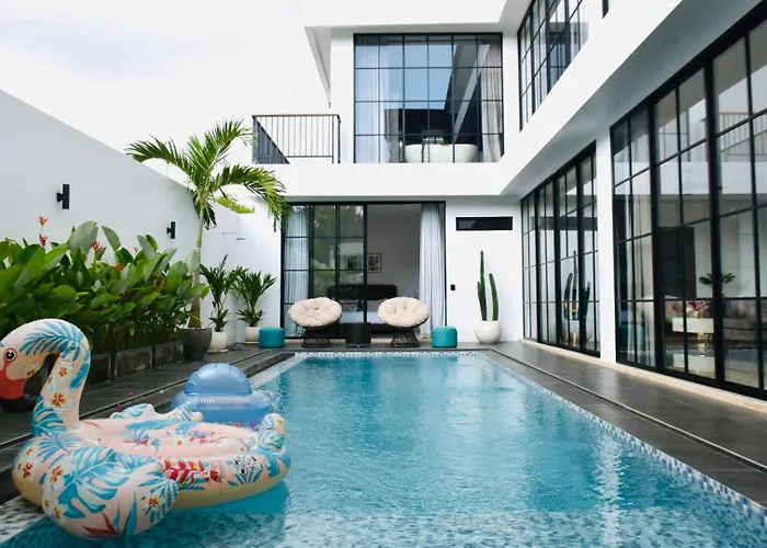 The W House, Luxury 5 Minutes From The Villa Uluwatu