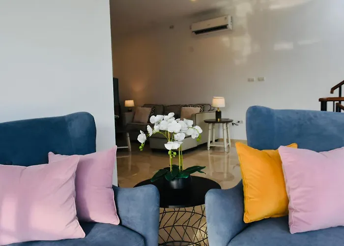 Villa The W House, Luxury 5 Minutes From The