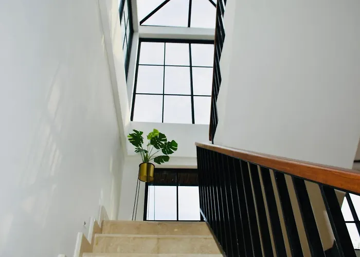 The W House, Luxury 5 Minutes From The * ウルワツ