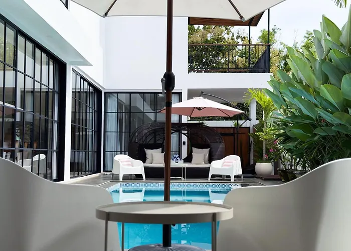 The W House, Luxury 5 Minutes From The *