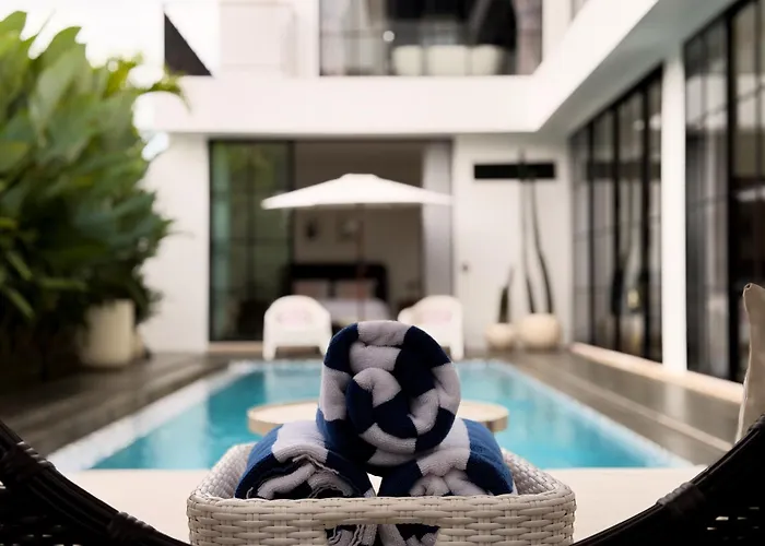 The W House, Luxury 5 Minutes From The Villa